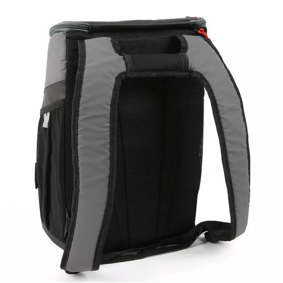 Titan by Arctic Zone Deep Freeze 16qt Backpack Cooler - Great Christmas Gift!! - Picture 4 of 9